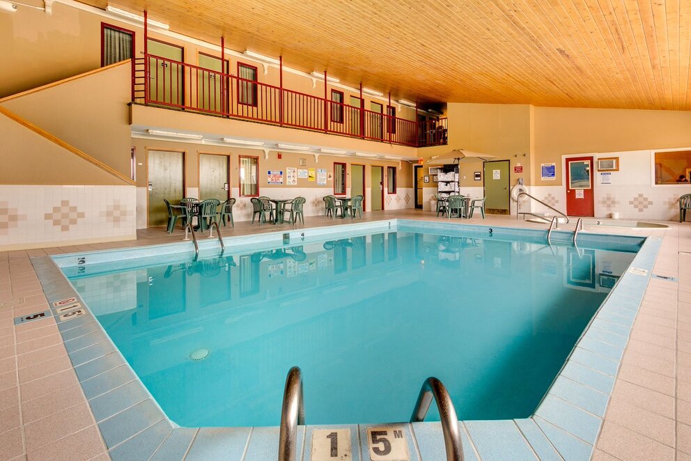 Fireside Inn & Suites Indoor Heated Pool
